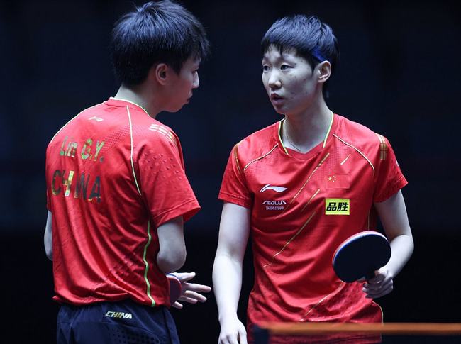 对他的比赛 对他的比赛