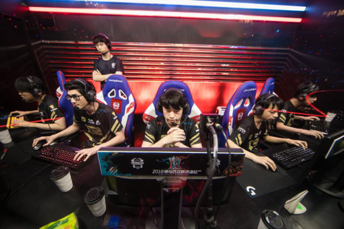 就是防守体 就是防守体