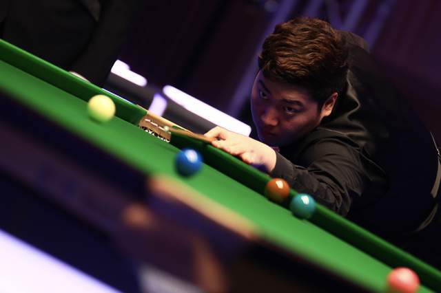 个个动作更 个个动作更