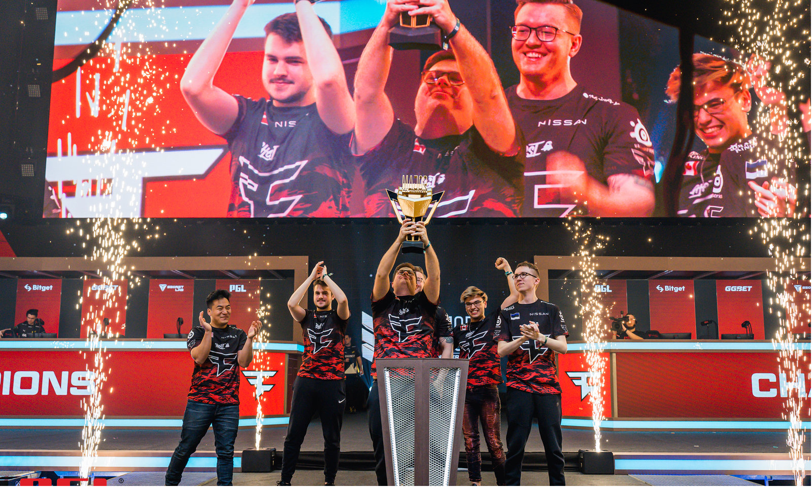 密尔沃基雄 密尔沃基雄